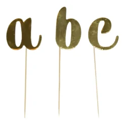 Kakkukirjaimet kulta