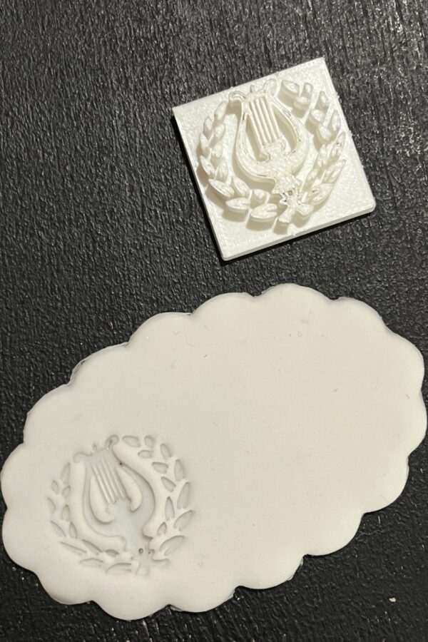 Tekstileimasin Lyyra