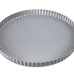 Piirakkavuoka -irtopohjalla Ø 28cm