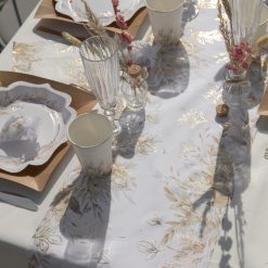 Pöytä- ja kaitaliinat