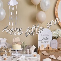 Tekstibanneri hello little one 2m